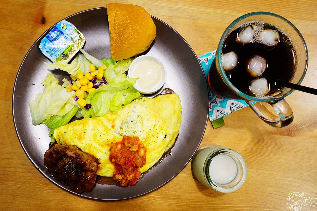 ※ 樂湜 cafe 早午餐 ※【星羽愛美食-台中】南區有質感早午餐，餐點口味還不錯，小細節有待加強~-樂湜