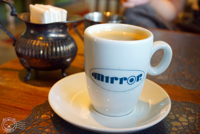 ※ Mirror cafe 魔鏡咖啡 ※【星羽愛美食-台中西區】彷彿來到歐洲的新開幕餐廳- Mirror cafe