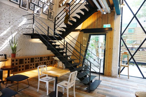 ※ 隔壁 Next Door Cafe ※【星羽愛美食-台中西區】吸睛玻璃屋綠化建築,餐點精緻CP值頗高-Next Door Cafe ※ 隔壁 Next Door Cafe ※【星羽愛美食-台中西區】吸睛玻璃屋綠化建築,餐點精緻CP值頗高-Next Door Cafe