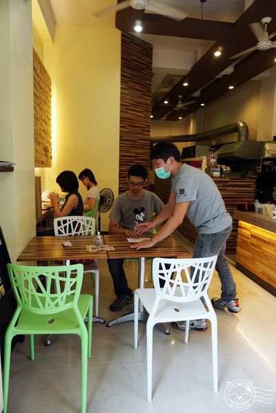 ※ 堡藏 Burger Shop ※【星羽是吃貨-台中】現點現做平價早餐，餐點樣樣料好實在-Burger Shop