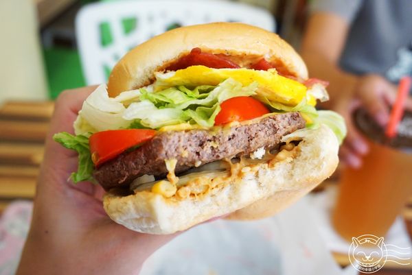 ※ 堡藏 Burger Shop ※【星羽是吃貨-台中】現點現做平價早餐，餐點樣樣料好實在-Burger Shop