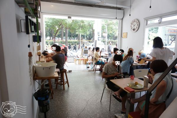 ※ AM食光、小蝸牛市集 ※【星羽愛美食-台中】台中早午餐人氣名店，價格平實餐點口味普通-AM食光