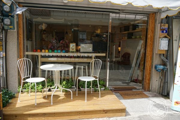 ※ 覺樂Cafe' ※【星羽是吃貨-台中】巷弄中可愛小店，環境舒適餐點原味，假日記得要先訂位~-覺樂
