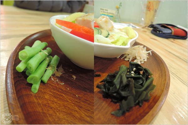 ※ murmur 默默 ※【星羽愛美食-台中】老宅改建舒適環境，飯糰鬆餅都好樸實好精緻好好吃~。-murmur