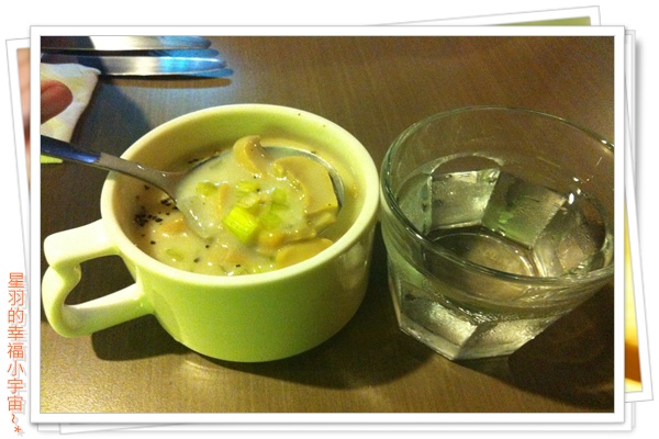 ※ Burger Joint 7分So美式廚房 ※【星羽愛美食-台中】美味又飽到走不出店的早午餐好選擇-Burger Joint 7分So美式廚房 ※ Burger Joint 7分So美式廚房 ※【星羽愛美食-台中】美味又飽到走不出店的早午餐好選擇-Burger Joint 7分So美式廚房