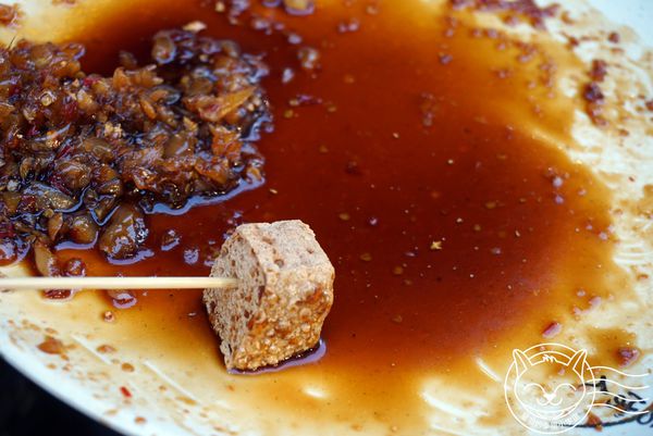 ※ 都教授來自星星的炸雞 ※【星羽是吃貨-台中逢甲夜市】夜市也有超美味韓式炸雞