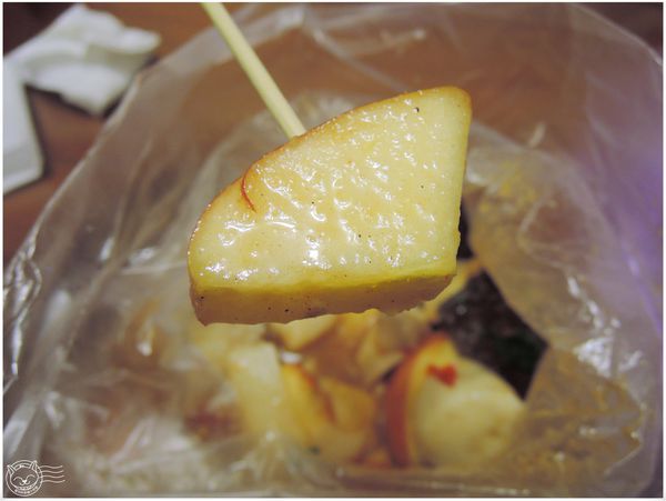 ※ 雞寶貝鹹水雞 ※【星羽愛美食-台中】逢甲夜市好吃鹹水雞，獨特酸辣蘋果酸酸甜甜好涮嘴~。-雞寶貝鹹水雞