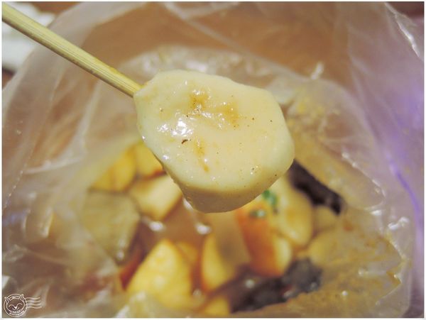 ※ 雞寶貝鹹水雞 ※【星羽愛美食-台中】逢甲夜市好吃鹹水雞，獨特酸辣蘋果酸酸甜甜好涮嘴~。-雞寶貝鹹水雞
