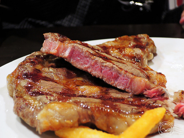 ※ 馬克牛排 ※【星羽愛美食-台中南屯】揪C美味的美式碳烤牛排,附餐好吃飲料喝到飽-馬克牛排 ※ 馬克牛排 ※【星羽愛美食-台中南屯】揪C美味的美式碳烤牛排,附餐好吃飲料喝到飽-馬克牛排