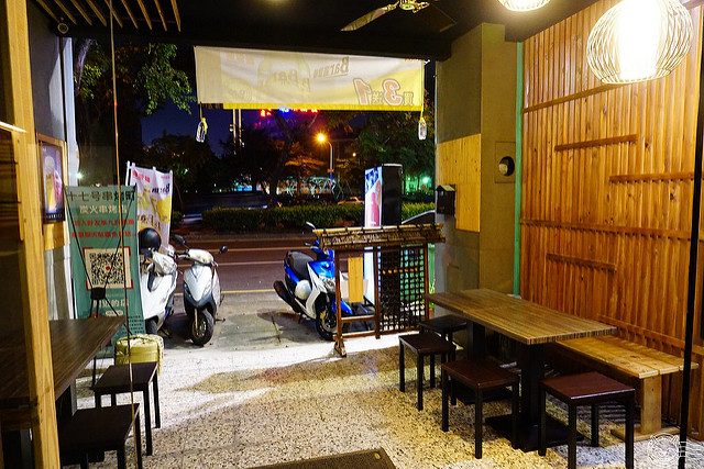 ※ 十七号串烤町 ※【星羽是吃貨-台中西區】7年級生的夢想小店,烤功了得烤醬美味-十七号串烤町 ※ 十七号串烤町 ※【星羽是吃貨-台中西區】7年級生的夢想小店,烤功了得烤醬美味-十七号串烤町