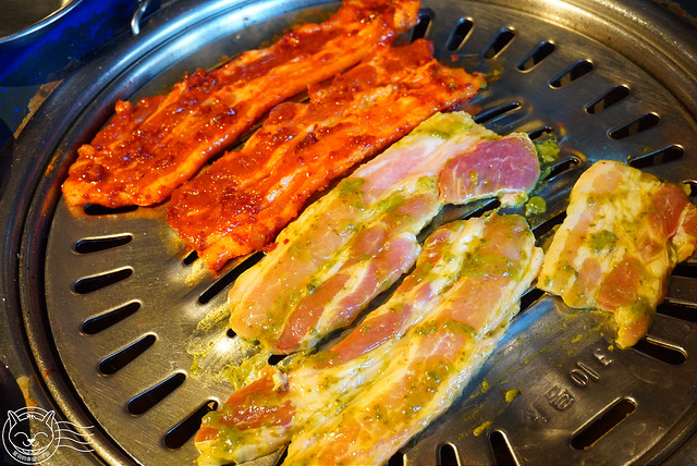 ※ Bungy Jump 笨豬跳韓式烤肉 ※【星羽愛美食-台中西屯】韓式料理美式氣氛汽油桶烤肉-Bungy Jump
