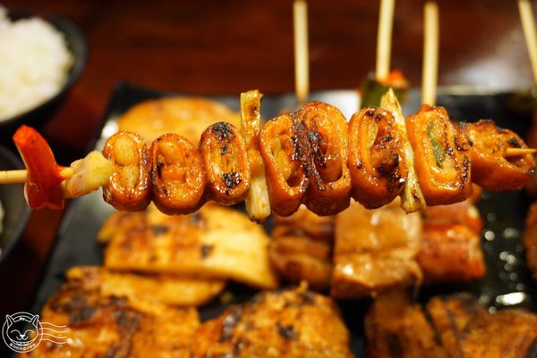 ※ 合庫來烤吧 ※【星羽愛美食-彰化市區】平價串燒白飯吃到飽，環境復古吃完沒有油煙味-合庫來烤吧