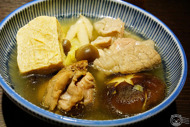 ※ 初鍋物 ※【星羽是吃貨-台中西區】巷弄隱密高級火鍋,自然原味路線-初鍋物 ※ 初鍋物 ※【星羽是吃貨-台中西區】巷弄隱密高級火鍋,自然原味路線-初鍋物
