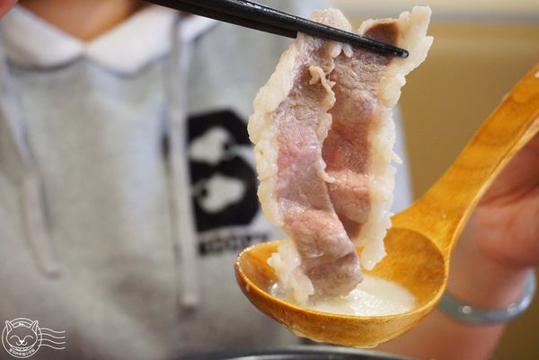 ※ 鐵熊二樂 ※【星羽是吃貨-台中南區】台中南區明亮可愛火鍋店-鐵熊二樂 ※ 鐵熊二樂 ※【星羽是吃貨-台中南區】台中南區明亮可愛火鍋店-鐵熊二樂