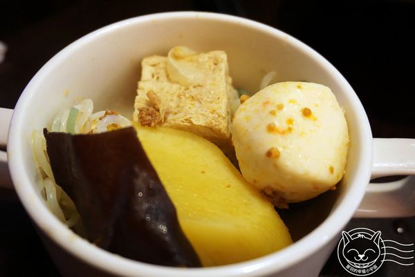 ※ 囍料理 ※【星羽是吃貨-台中】誠懇美味家庭料理，湯頭好喝料好實在，大麥豬讓阿克稱讚不已~。-囍料理