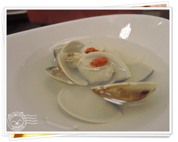 ※ 帝豪花雕雞 ※【星羽愛美食-台中】一鍋兩吃好吃花雕雞，醬濃肉Q湯頭香噴噴-帝豪花雕雞