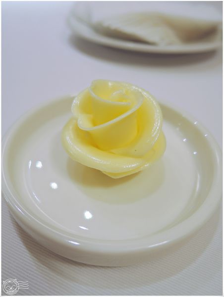 ※ 法森小館 ※【星羽愛美食-台中】高價位精緻歐法料理，鴨肝菲力牛排好好吃-法森小館