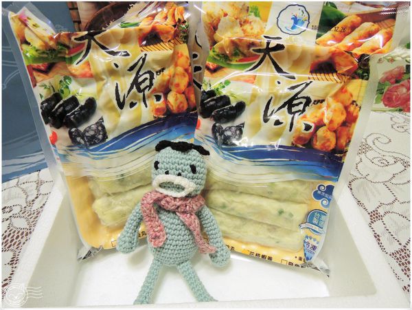 ※ 天源珍饌美食天堂 ※【星羽是吃貨-宅配】黑嚕嚕逼逼啵啵飛魚卵墨魚香腸，香香好吃黃金米~-天源珍饌美食天堂