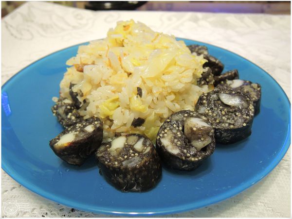 ※ 天源珍饌美食天堂 ※【星羽是吃貨-宅配】黑嚕嚕逼逼啵啵飛魚卵墨魚香腸，香香好吃黃金米~-天源珍饌美食天堂