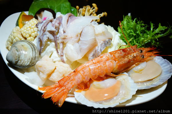 【鼎膾一品涮涮鍋】$388午間限定享超華麗海鮮石狩鍋-鼎膾一品涮涮鍋