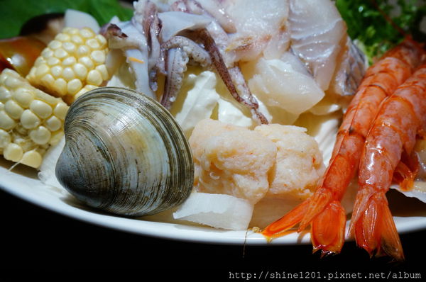 【鼎膾一品涮涮鍋】$388午間限定享超華麗海鮮石狩鍋-鼎膾一品涮涮鍋