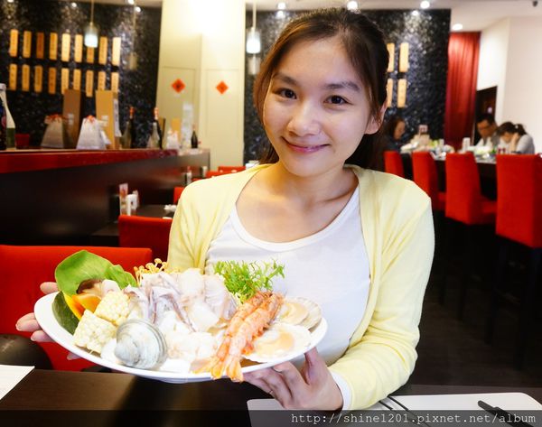 【鼎膾一品涮涮鍋】$388午間限定享超華麗海鮮石狩鍋-鼎膾一品涮涮鍋