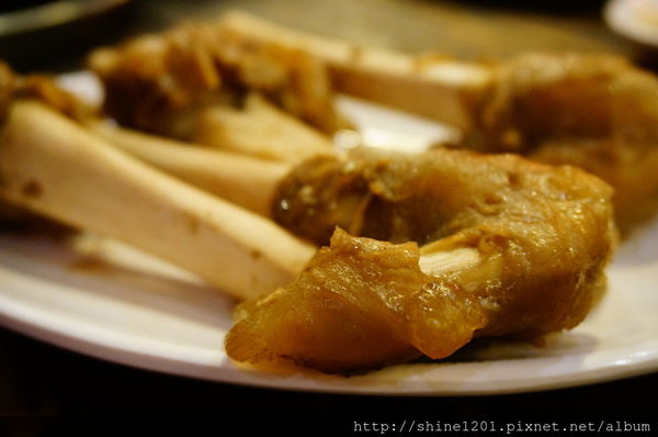 【宜蘭羅東美食推薦】大漢王朝羊肉爐.烏骨鷄.有岡山羊肉的味道~!!-大漢王朝羊肉爐