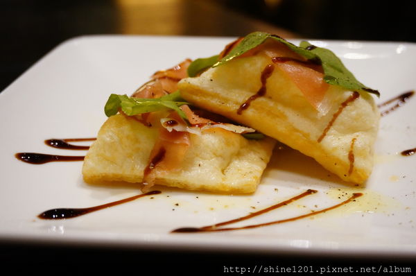 【義磚義瓦義式料理】中山店給你不一樣的放鬆小酒吧新風格.中山站美食餐廳推薦-義磚義瓦義式料理