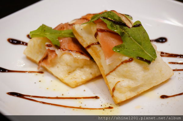 【義磚義瓦義式料理】中山店給你不一樣的放鬆小酒吧新風格.中山站美食餐廳推薦-義磚義瓦義式料理