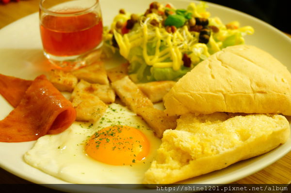 【板橋早午餐】奈野咖啡NaiYe Brunch Café 江子翠站早午餐-NaiYe Brunch Café 【板橋早午餐】奈野咖啡NaiYe Brunch Café 江子翠站早午餐-NaiYe Brunch Café