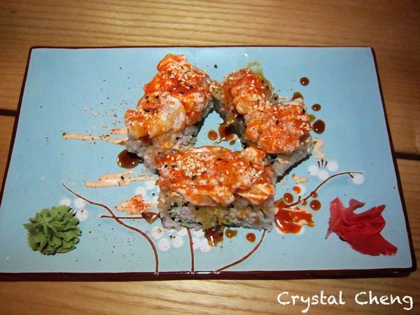 【台北美食推薦】izumi by sumi 湶 美味壽司卷 好像Lounge Bar的異國創意料理店-izumi by sumi 湶