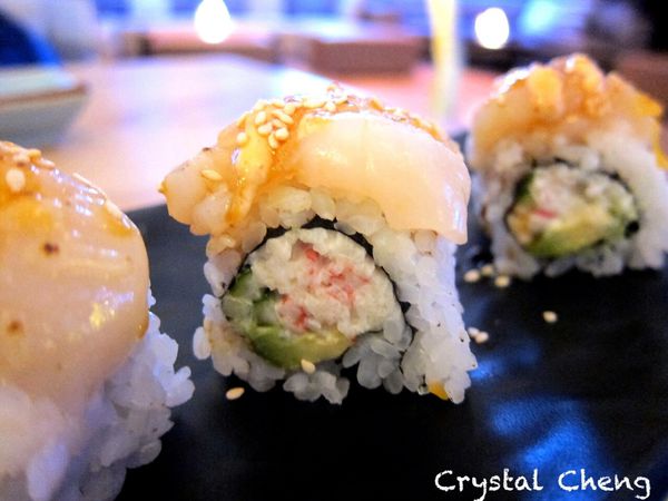 【台北美食推薦】izumi by sumi 湶 美味壽司卷 好像Lounge Bar的異國創意料理店-izumi by sumi 湶