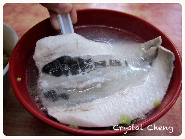 【台北美食推薦】南港無刺虱目魚 清甜虱目魚湯＋好肥美虱目魚肚 大推！！-南港無刺虱目魚