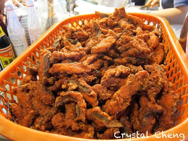 【基隆美食推薦】圳記 紅燒鰻羹 甘甜湯頭真心覺得好好吃但越來越貴的半世紀廟口小吃！-圳記