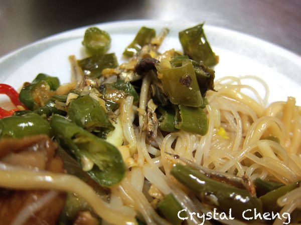 【基隆美食推薦】俞家清魚湯 隱藏版美食 凌晨三點還要大排長龍的傳奇小吃店!!-俞家清魚湯