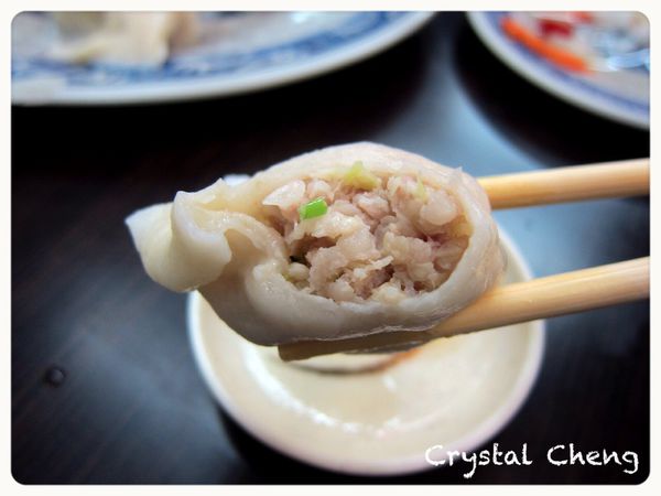 【台北美食推薦】南機場夜市 阿亮水餃館 眷村炒餅太驚豔大推薦！-阿亮水餃館