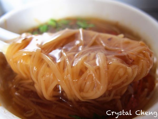 【台中美食推薦】來一碗大腸麵線 味道還不錯 晚上好多人潮小攤 (台中小吃 精明一街)-來一碗大腸麵線 【台中美食推薦】來一碗大腸麵線 味道還不錯 晚上好多人潮小攤 (台中小吃 精明一街)-來一碗大腸麵線
