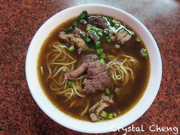 【台中美食推薦】姐妹牛肉 清爽湯頭牛肉軟嫩 宵夜也能來吃牛肉麵啦!!-姐妹牛肉 【台中美食推薦】姐妹牛肉 清爽湯頭牛肉軟嫩 宵夜也能來吃牛肉麵啦!!-姐妹牛肉