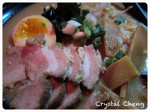 【台中美食推薦】秘密 日式拉麵攤 好吃平價的深夜食鋪 K.O.一碗兩百的日式拉麵店啦！-秘密