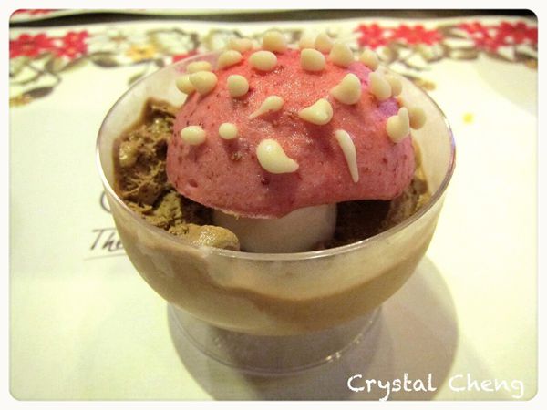 【台中美食推薦】Orobello 8巷23號 美味Gelato冰淇淋與手工餅乾 老宅好味道推薦！-Orobello 8巷23號