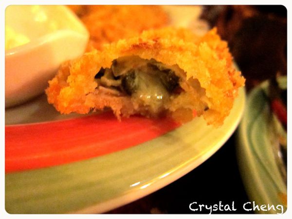 【台北美食推薦】Yaya's 生蠔酒館 美味滿滿海鮮義式海鮮鍋怎麼能不吃！！-Yaya's