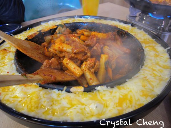 【台中美食推薦】OMAYA麻藥瘋雞 沒有想像中好吃 但雞肉裹著厚厚起士還是好難抗拒招架不住呀!-OMAYA 【台中美食推薦】OMAYA麻藥瘋雞 沒有想像中好吃 但雞肉裹著厚厚起士還是好難抗拒招架不住呀!-OMAYA