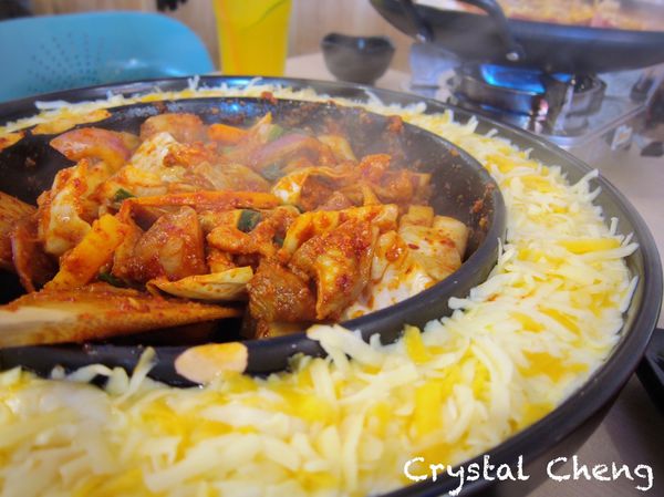 【台中美食推薦】OMAYA麻藥瘋雞 沒有想像中好吃 但雞肉裹著厚厚起士還是好難抗拒招架不住呀!-OMAYA 【台中美食推薦】OMAYA麻藥瘋雞 沒有想像中好吃 但雞肉裹著厚厚起士還是好難抗拒招架不住呀!-OMAYA