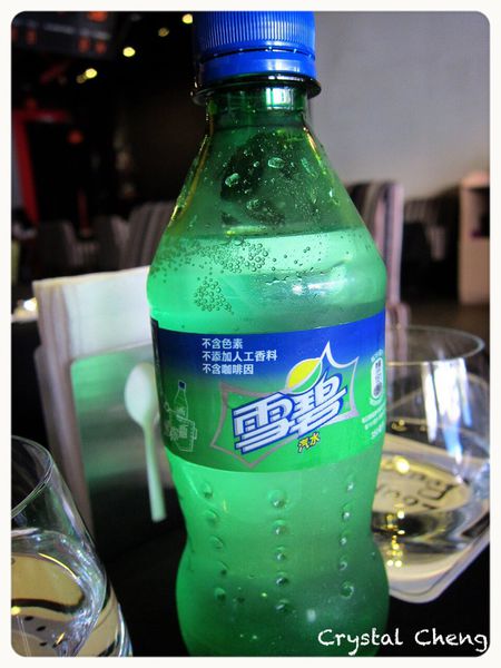 【台中美食推薦】藍曲漢堡 有飛機跟重機還有小黑貓的漢堡專門店!-藍曲漢堡 【台中美食推薦】藍曲漢堡 有飛機跟重機還有小黑貓的漢堡專門店!-藍曲漢堡