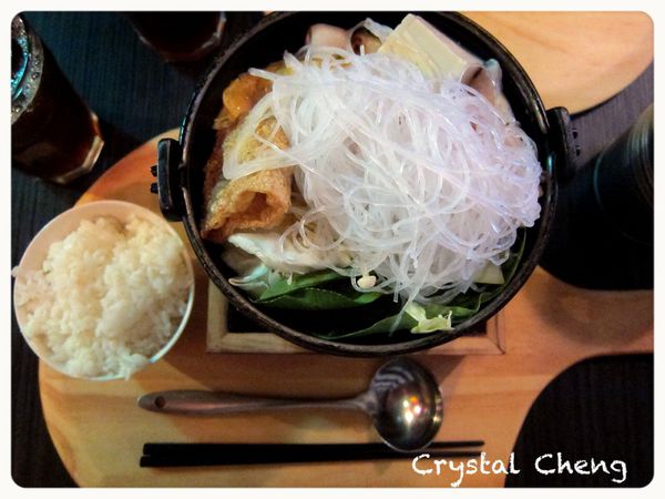 【台中美食推薦】半蹲廚房 特色巧黑醬咖哩飯 好平價大份量是想飽死誰吶！！-半蹲廚房