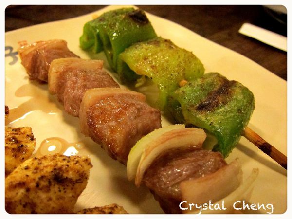 【台中美食推薦】就醬子烤吧 ! 來坐小學生板凳吃串燒吧!!-就醬子烤吧