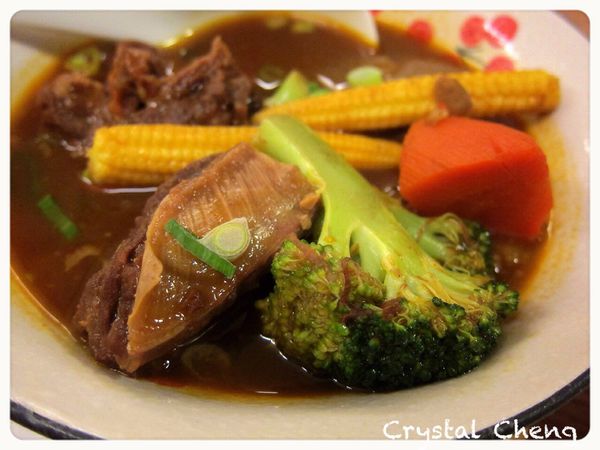【台中美食推薦】食茶父子 日式食堂簡單平價家庭料理 紅燒牛腩超嫩-食茶父子 【台中美食推薦】食茶父子 日式食堂簡單平價家庭料理 紅燒牛腩超嫩-食茶父子