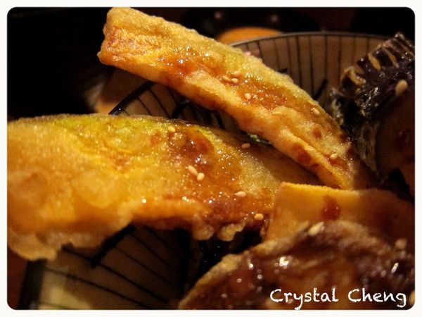 【台中美食推薦】狐狸丼 不經意發現的好平價日本料理店 炸物好吃推薦！-狐狸丼