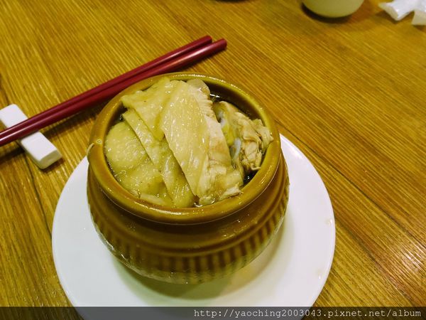 台中西區 滬園上海湯包館,台中新光三越的多年江浙菜老店搬遷到更大的店面來服務,近向上東興路口 台中西區 滬園上海湯包館,台中新光三越的多年江浙菜老店搬遷到更大的店面來服務,近向上東興路口