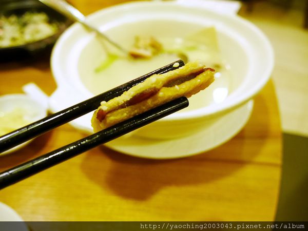 台中西區 滬園上海湯包館,台中新光三越的多年江浙菜老店搬遷到更大的店面來服務,近向上東興路口 台中西區 滬園上海湯包館,台中新光三越的多年江浙菜老店搬遷到更大的店面來服務,近向上東興路口